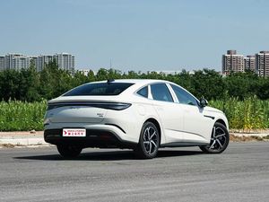 2024 Luxe Gerestyled Byd Op <span class=keywords><strong>3</strong></span> Dm-I 1.5T Elektrische Auto Nieuw Model Uit China - Product Image 4