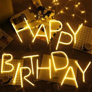 Le luci al <span class=keywords><strong>neon</strong></span> con lettere a LED montate a <span class=keywords><strong>parete</strong></span> sono popolari per la casa, il compleanno e le decorazioni di nozze - Product Image 1