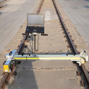 Robot d'inspection des fissures de voies ferrées poussé à la main, instrument de mesure ultrasonique des voies ferrées - Product Image 5