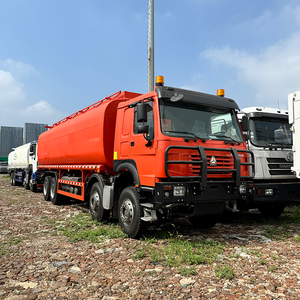 Camions-citernes Howo 8x4 neufs de <span class=keywords><strong>30</strong></span> 000 <span class=keywords><strong>litres</strong></span>, fournis directement par l'usine - Product Image 3