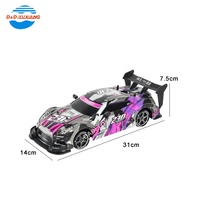 Voiture de drift RC 1/16, camion RC multifonctionnel de simulation, véhicule RC puissant en plastique avec lumière