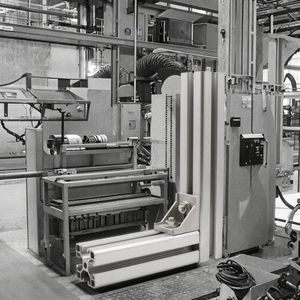 Perfil de Extrusión de Aluminio con Ranura en T Serie ZP 4040 6000 con Servicio de Corte, Temperatura T3-T8 para Herramientas de Transporte - Product Image 2