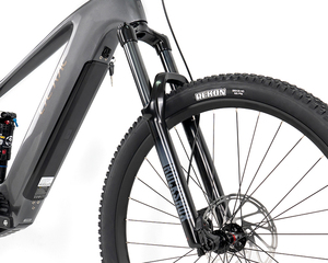 Bicicleta Eléctrica de Montaña (MTB) de Fibra de Carbono con Motor Central M510+48V15A, Doble Suspensión, 250W, 45km/h, Modelo 2025, EM10 EM10 M510 LOW, Batería Integrada - Product Image 5