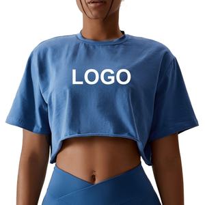 T-shirt de sport à manches courtes en coton 100% pour femmes, avec logo personnalisé, pour le yoga, les entraînements, tee-shirt ample à col rond, haut court - Product Image 1