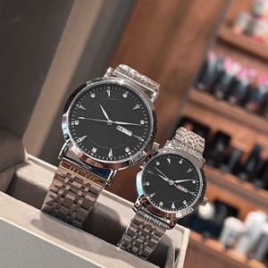 Reloj de Lujo Avanzado con Movimiento de Cuarzo Preciso, Doble Calendario, Manecillas de Acero Azul, Correa de Acero Inoxidable, Longines - Product Image 2