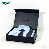 Boîte d'emballage pliante personnalisée de style livre noir avec logo en feuille d'or et plateau d'insertion violet pour emballage cadeau