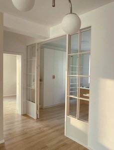 <span class=keywords><strong>Puerta</strong></span> <span class=keywords><strong>Corredera</strong></span> de Aluminio Prima con Vidrio Esmerilado de Piso <span class=keywords><strong>a</strong></span> <span class=keywords><strong>Techo</strong></span> para Cocina y Sala de Estar, Perfil de Marco Negro, Sin Rieles - Product Image 3