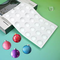 Moule à chocolat en silicone personnalisé 28 cavités mini circulaire petite boule colorée de Noël pour la décoration sur le thème de Noël