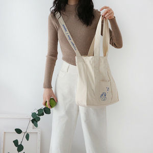 Sac fourre-tout en toile lourde en vente en gros, sac à bandoulière en toile vierge, sac en coton biologique noir recyclé avec design - Product Image 4