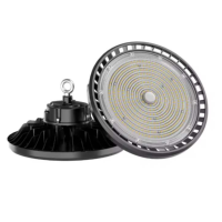 Projecteur LED haute luminosité IP65 50W/100W/150W/200W pour intérieur/extérieur, idéal pour les terrains de jeux, avec garantie de 5 ans