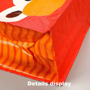 Sac de courses réutilisable personnalisé en PP tissé laminé recyclé avec motif lettres, poignées, fermeture éclair et bouton, logo imprimé - Product Image 4