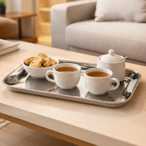 Plateau de service en acier inoxydable poli avec bords surélevés et poignées intégrées pour la cuisine, la table à manger et les réceptions - Product Image 2