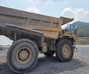 รถดัมพ์มือสอง Cat 773 ปี 2013 ขายราคาถูก เครื่องจักรก่อสร้าง เชื้อเพลิงดีเซล - Product Image 4