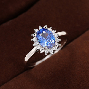 Anello Ovale Vintage Stile Reale, Accessorio Quotidiano da Dito per Donne, Elegante Gioiello da Festa - Product Image 2