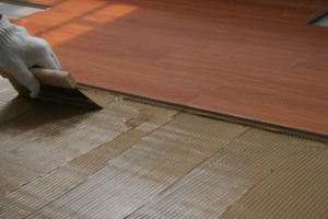 Keo dán sàn gỗ cứng MS Timber màu be, dùng cho tất cả các loại sàn gỗ. - Product Image 3