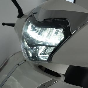 Trottinette électrique Feihu 72V 30Ah 2000W avec éclairage LED, longue portée, unisexe - Product Image 1