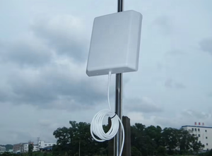 Dispositivo Amplificador Externo Omnidireccional de Doble Banda con Alcance de 50 Km, Router Exterior MIMO LTE 5GHz 2G GSM WiFi, Antena de Panel 5G 4G - Product Image 2