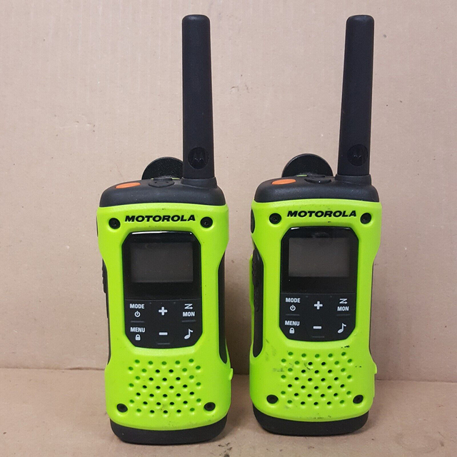 2 Pack Portable Digital Mobile for Solution Talkabout T600 IP67 Waterproof 15KM Range 16 Channels 1500-2000mAh Walkie Talkie