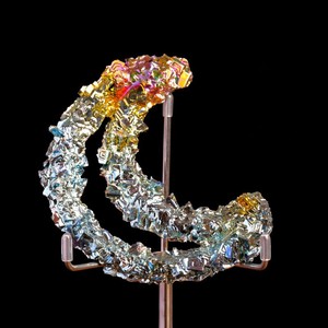 Cristal de bismuth naturel, cristal de bismuth métallique, collection de minerai de bismuth, ornement de maison en forme d'étoile et de lune, spécimen d'enseignement de minerai <span class=keywords><strong>secret</strong></span> - Product Image 6