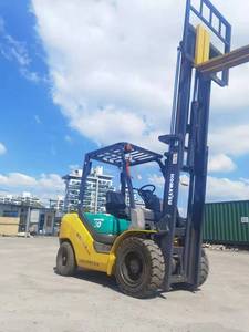 Small <b>Forklift</b> Used Komatsu 30 Diesel 3 Ton <b>Forklift</b> Japan Warehouse Lifting Machine Cargo Secondhand Komatsu 30 20 <b>Forklift</b> - Product Image 3