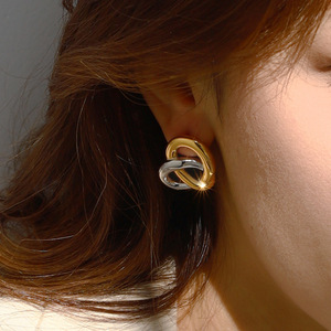 Modern Minimalist Heart Shape <b>Stud</b> <b>Earrings</b> 18k Gold Stainless Steel Polished Geometric Design Fashion Jewelry - Product Image 3