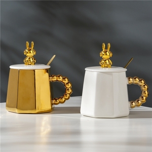400ml Cute 3D Violent Bear Long Eared Rabbit <b>Ceramic</b> <b>Mug</b> with Gold Handle Coffee Cup and Water Cup with Lid - Product Image 5