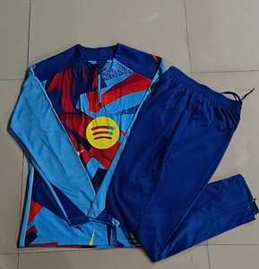 Últimos Conjuntos Deportivos para Hombre con Temática del <span class=keywords><strong>Barcelona</strong></span> 2025/2026 |   Camisetas de Fútbol y Camisetas de Entrenamiento Lisas - Product Image 3