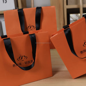 Bolsa de Papel con Logotipo Personalizado en Relieve, Clásica, Resistente, con Revestimiento Mate, Asa de Cuerda de Algodón, Tamaño Personalizado, para Compras, Empaque y Promoción - Product Image 2