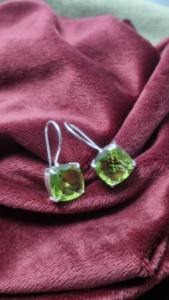 Boucles d'oreilles péridot de guérison Bijoux pendants en argent sterling 925 avec pierres précieuses vertes - Product Image 2