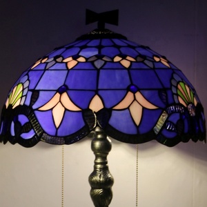 Lampe de table Tiffany LongHuiJing 16 pouces, style baroque violet, verre teinté, lampe de chevet rétro avec base en mosaïque torsadée - Product Image 6