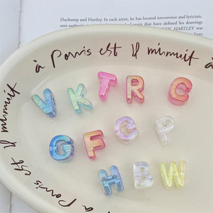 Perles acryliques UV haute transparence colorées avec 26 lettres, perles à trou traversant pour chaîne <span class=keywords><strong>de</strong></span> téléphone portable, accessoires <span class=keywords><strong>de</strong></span> pendentif faits main DIY - Product Image 2