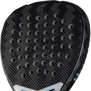 Pala de Pádel Profesional Ligera Personalizable con Marco de Carbono Aluminizado 16k y Pelotas de Pádel - Product Image 6