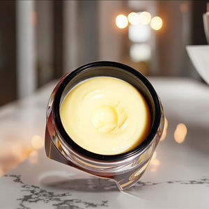 Crema Idratante Anti-Età con Oro 24K <span class=keywords><strong>a</strong></span> Marchio Privato, Schiarente per Macchie Scure, Crema Notte Viso con Vitamina <span class=keywords><strong>E</strong></span>, Collagene <span class=keywords><strong>e</strong></span> Perla per una Pelle Luminosa - Product Image 3