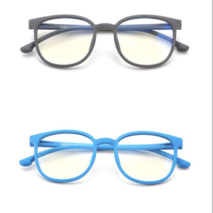 Xiamen Kids Gafas de sol Anti <span class=keywords><strong>Blue</strong></span> Ray Glasses para niños Moda Gafas de sol más nuevas Anti <span class=keywords><strong>Blue</strong></span> Glasses Black - Product Image 3