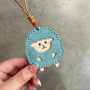 Hot Selling Wholesale Creative Keychains Portable Stainless Steel Sheep Key Fob Leather Bag Pendant <strong>Cute</strong> <strong>Keyring</strong> Gift Ideas - Product Image 5