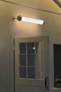 La caja de luz de tubo redondo acrílico transparente está equipada con una cartelera iluminada cilíndrica LED de alto brillo en <span class=keywords><strong>el</strong></span> interior - Product Image 5