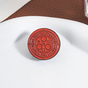 Spilla in lega smaltata con logo Silent Hill Magic Circle, ispirata al film - Product Image 2