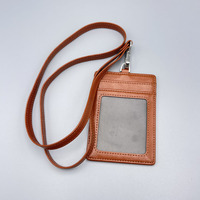 Porte-carte d'identité de travail Badge haut de gamme avec lanière Pliant Étudiant Carte d'école Carte de repas Bus Carte d'accès Étui en cuir Logo personnalisé