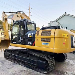 Matériel de construction d'occasion CAT325d2, équipement lourd, poids opérationnel de 29 tonnes, moteur de 140 kW, boîte de vitesses, PLC en vente - Product Image 2