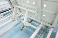 Letto Medico Economico a 3 Manovelle in Plastica ABS per Assistenza Domiciliare e Ospedaliera