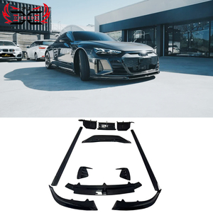 Kit Carrozzeria Stile F per <span class=keywords><strong>Audi</strong></span> <span class=keywords><strong>E</strong></span>-<span class=keywords><strong>TRON</strong></span> <span class=keywords><strong>GT</strong></span>: Labbro Anteriore, Presa d'Aria Anteriore, Minigonne Laterali, Diffusore Posteriore <span class=keywords><strong>e</strong></span> Alettone in Fibra di Carbonio Secca con Design PU per Aggiornamento Paraurti - Product Image 1
