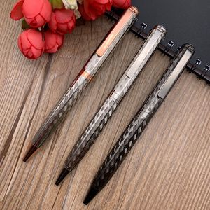 Bolígrafo de Metal de Alta Gama con Punta Rodante, Personalizable con Logotipo, Ancho de Escritura de 1.0 mm - Product Image 2