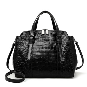 Nouveaux sacs à bandoulière de créateurs de mode, sacs à main en cuir véritable de haute qualité, sacs messager décontractés, sacs à main et pochettes pour femmes - Product Image 1