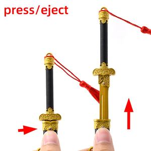 Famoso portachiavi modello di spada Mini Katana Anime con supporto in ABS e nappa le tombe perdute nero Katana modello di portachiavi per regalo - Product Image 5