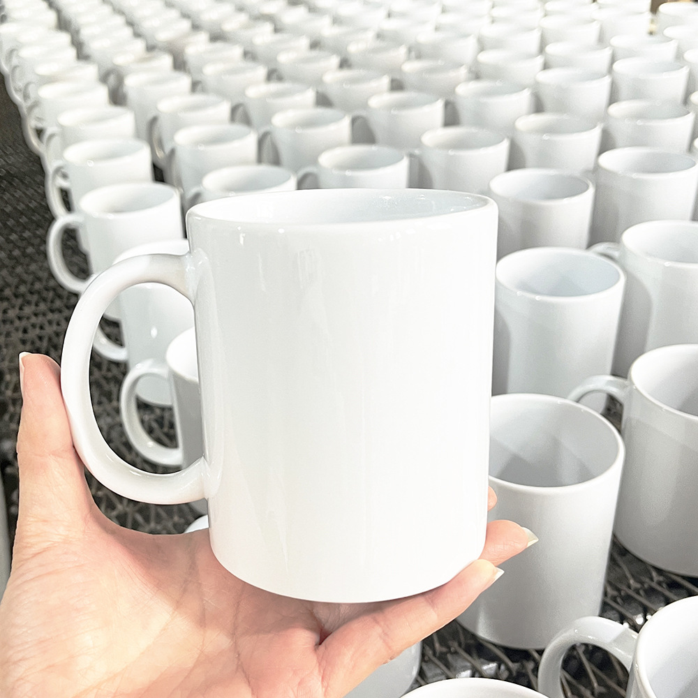 Uncoated plain white cup