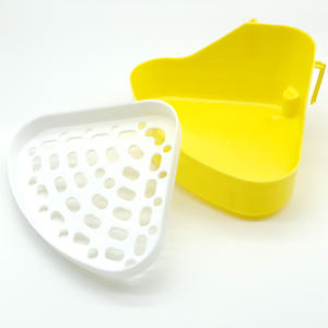 Inodoro ecológico de animales pequeños para hámsters, <span class=keywords><strong>oso</strong></span> dorado, Chinchillas, conejos, orinal triangular con características de fácil limpieza - Product Image 4