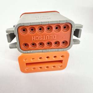 Personalizzare varie spine impermeabili per autoveicoli e modificare i connettori del cablaggio - Product Image 6