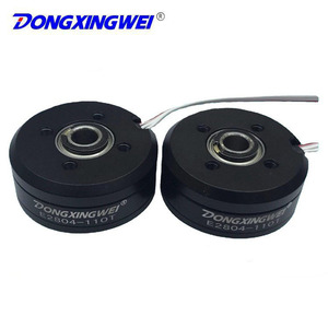 Motor sin escobillas Dongxingwei E2804-110T de 11.1V CC y 3 ejes para estabilizador de cardán de dron - Product Image 1