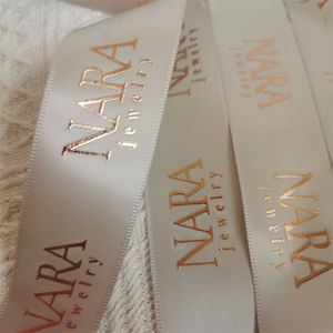 Impression de ruban de Grain brut personnalisé d'usine ruban personnalisé cadeau de ruban de <span class=keywords><strong>Satin</strong></span> d'impression d'or 3D personnalisé - Product Image 5