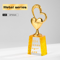 Personnalisé de haute qualité Big King Résine Cristal Artisanat Sports Trophée Coupe Couronne Cristal Championnat Trophée pour Commémoratif